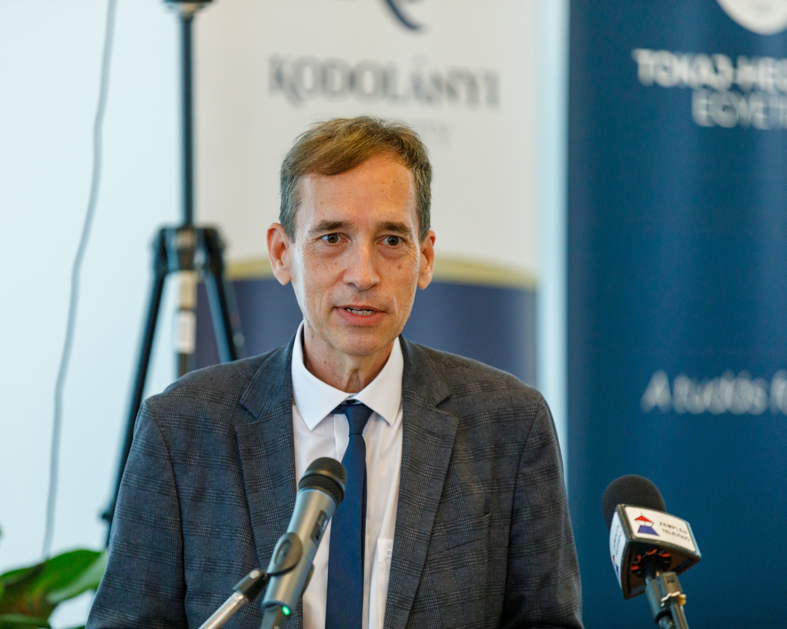 Dr. Kiss Róbert Richárd előadása